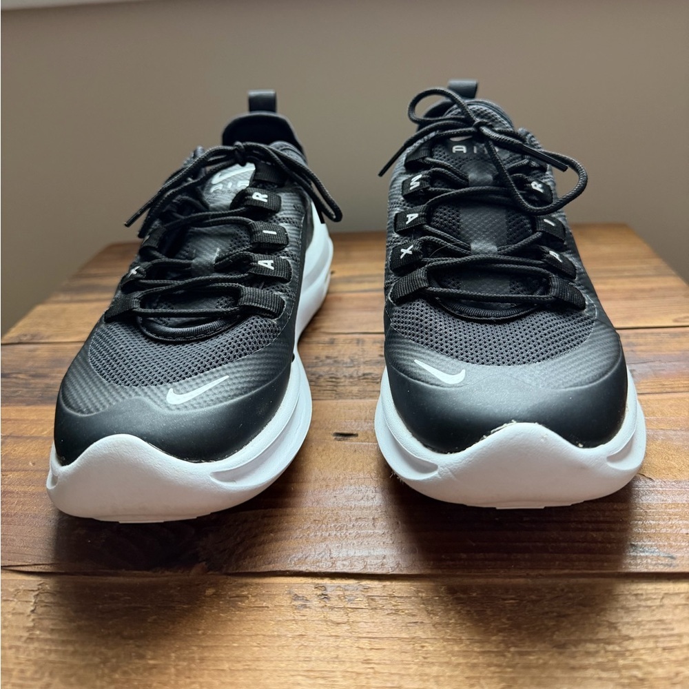 Nike Air Max Sneakers - Size 5.5 - Picture 2 of 11